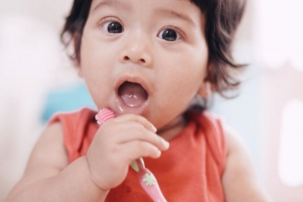10 Foto Kalea, Anak Tarra Budiman yang Imut Banget!