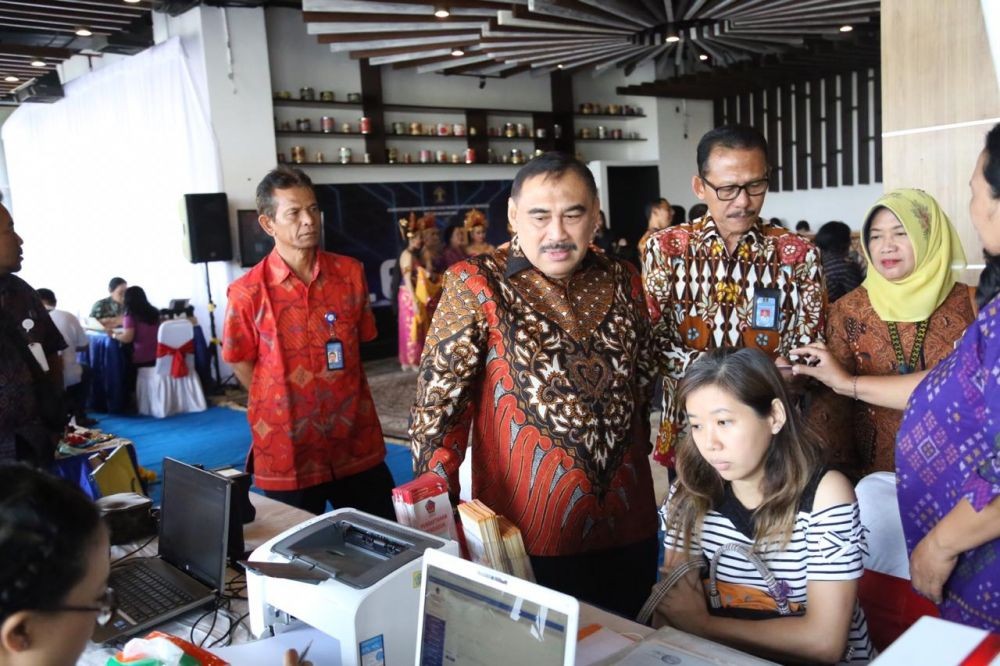 Layanan Pembuatan & Pembuatan Paspor Diserbu di Legal Expo 2019 Bali