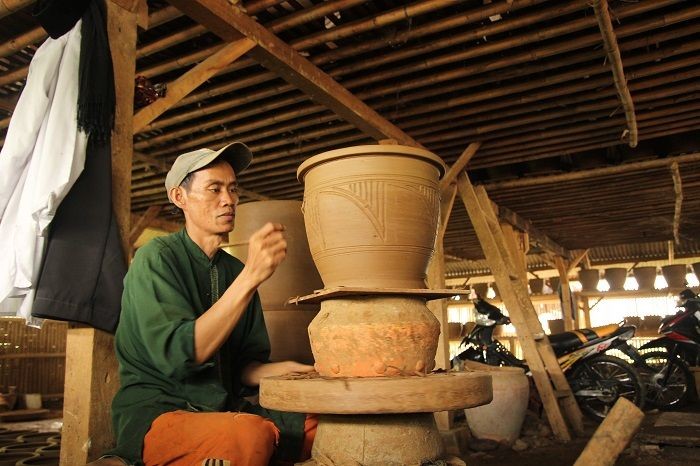 Sejarah Keramik Plered Purwakarta: dari Dakwah Islam hingga Kasus PKI