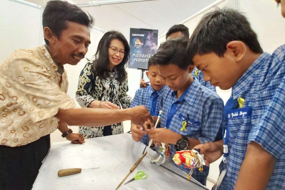 Pertahankan Warisan Budaya, BCA Gelar “Wayang for Student di Bandung