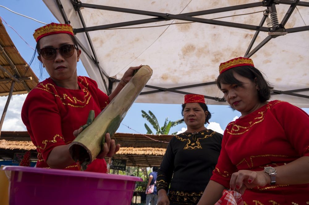 [FOTO] Menikmati Kearifan Budaya dan Alam di Festival Mosintuwu Poso