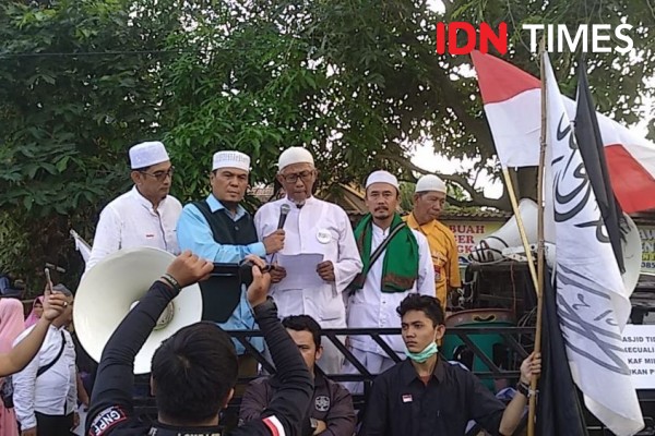 Penyerangan Masjid, Massa APMAS Desak Polisi Tangkap Pimpinan Perumnas