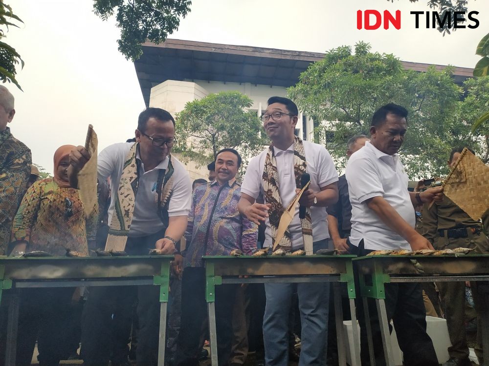 Mentri Edhy Prabowo dan Ridwan Kamil Reuni di Festival Jawa Barat