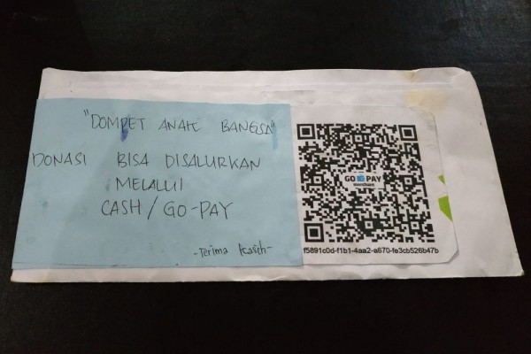 Pengamen ini Sediakan Pembayaran Lewat Gopay, Kok Bisa?