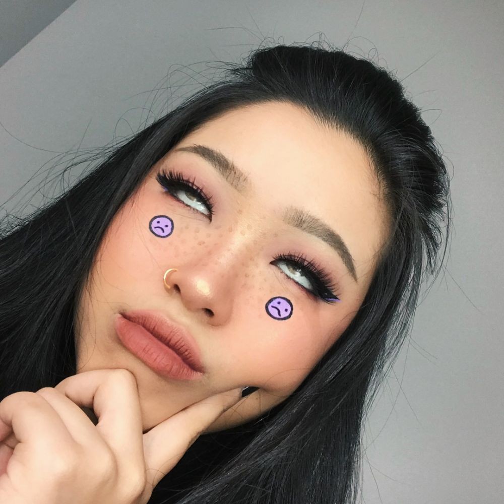 Kocak & Gokil, Ini 10 Potret Cindercella Jadi Beauty Vlogger