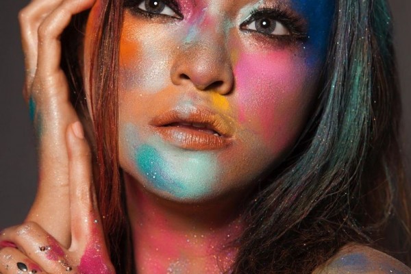 10 Potret Totalitas Marshanda, Bak Top Model