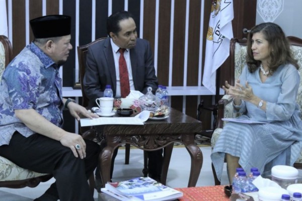 Perkuat Hubungan dengan RI, Sekjen OECD Undang Ketua DPD ke Paris