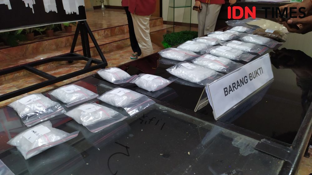 Polisi Gagalkan Peredaran 1,3 Kg Narkoba di Makassar