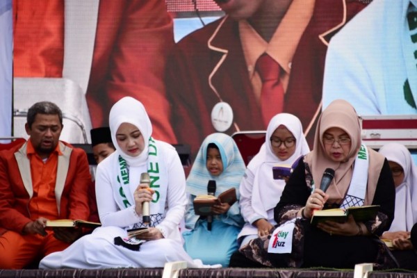 Atalia Ridwan Kamil Ikuti Tilawah Akbar dengan Puluhan Pekerja Profesional