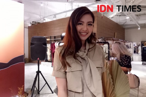 Desainer Couture Kimberly Tandra Luncurkan Fashion Ready to Wear