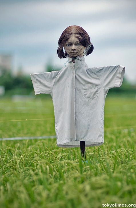 Dari Kocak sampai Seram! 10 Potret Orang-orangan Sawah ala Jepang