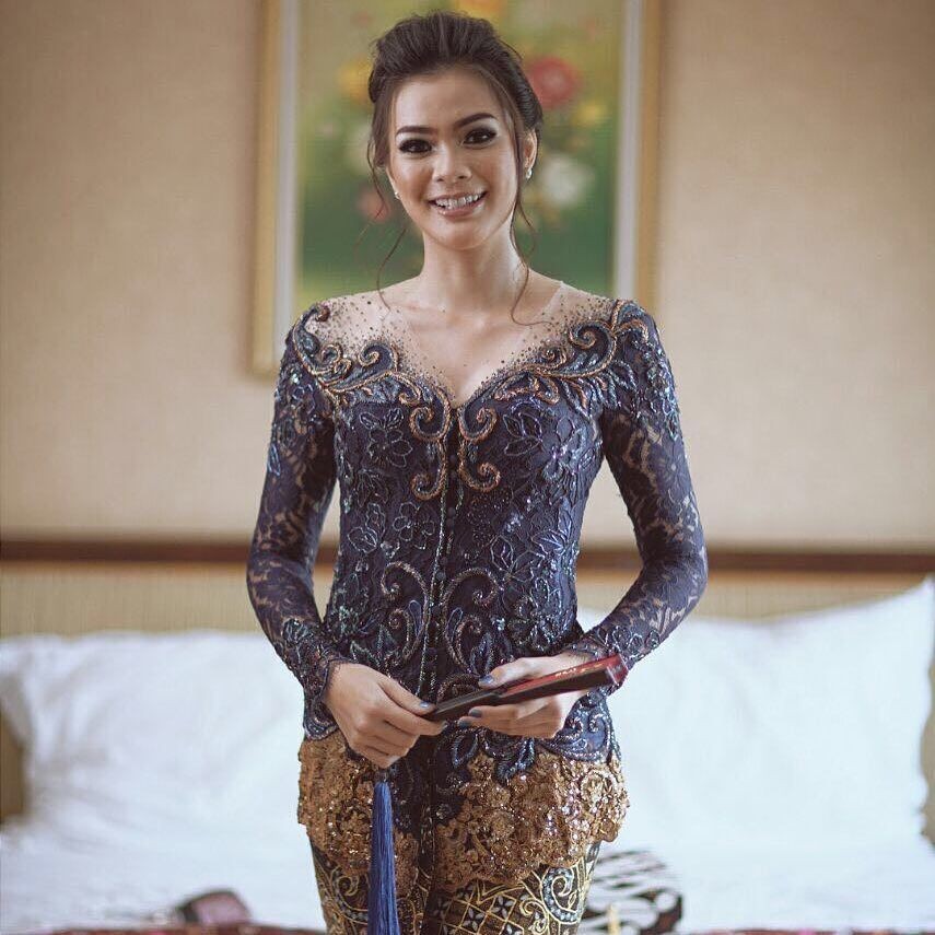 Inspirasi Gaya Kebaya Ala Kezia Warouw Pangling And Bak Putri Kerajaan 