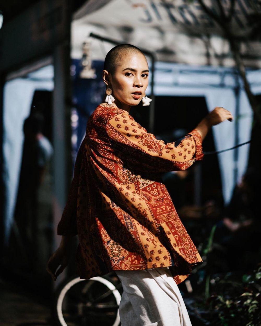 10 Style Unik Gusti Arirang, Putri Sulung Djaduk Ferianto