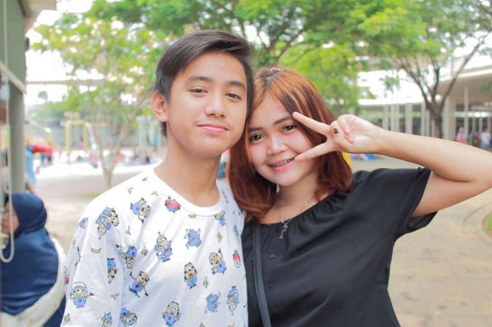 9 Potret Mesra Bowo Alpenliebe TikTok dan Pacar Barunya, Sweet Abis