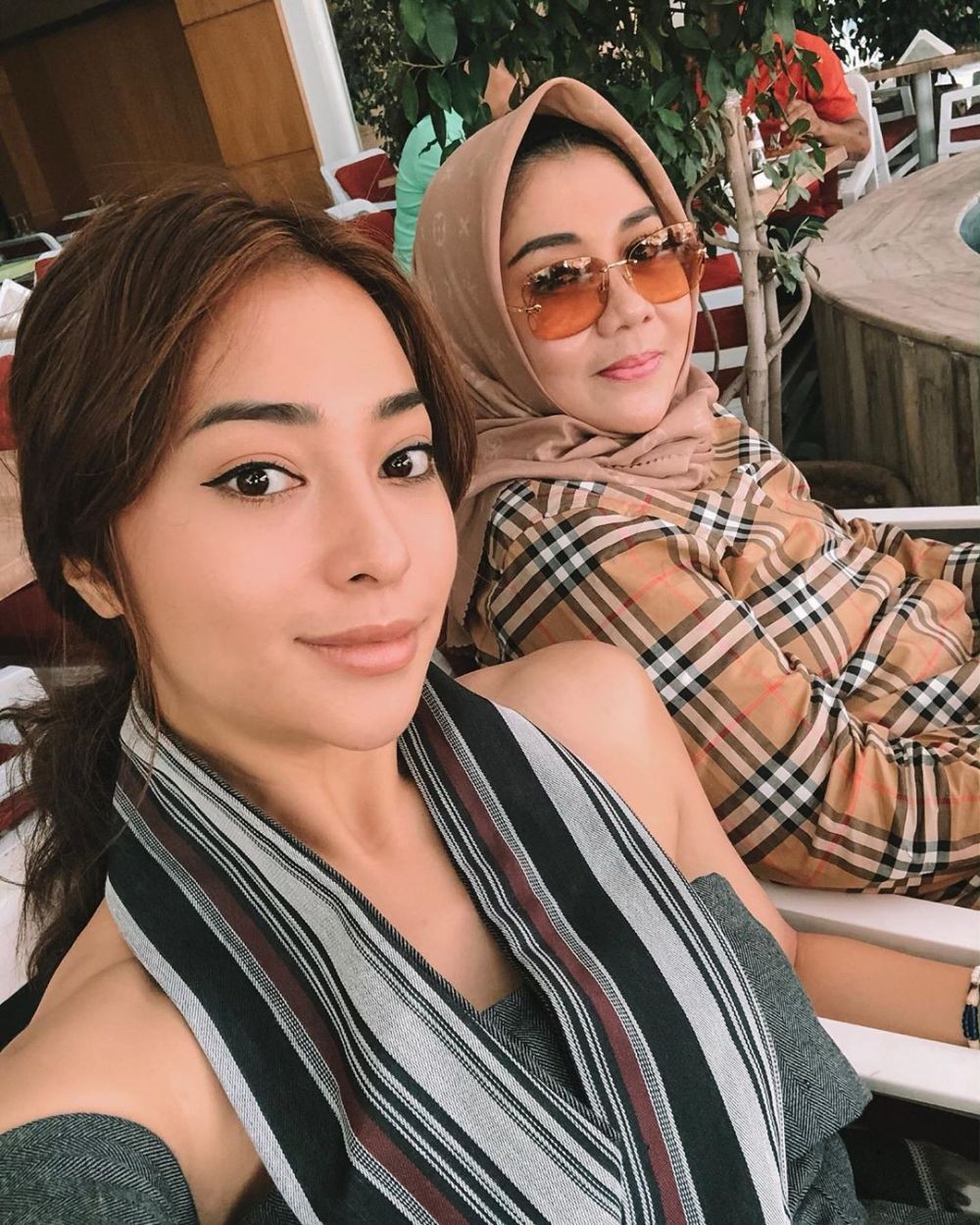 10 Pesona Fashionable Nikita Willy yang Tak Terelakkan