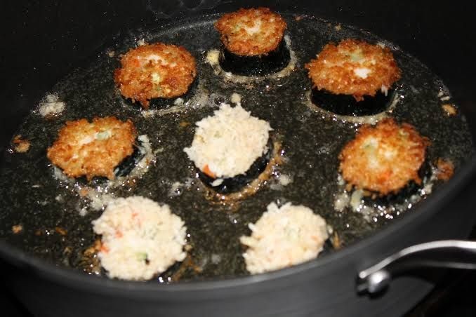 Unik, Gurih, dan Bikin Kenyang, Intip Resep Membuat Sushi Goreng