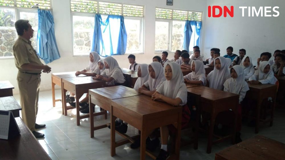 PTM 100 Persen di Surabaya Sesuai Kapasitas Ruang Kelas