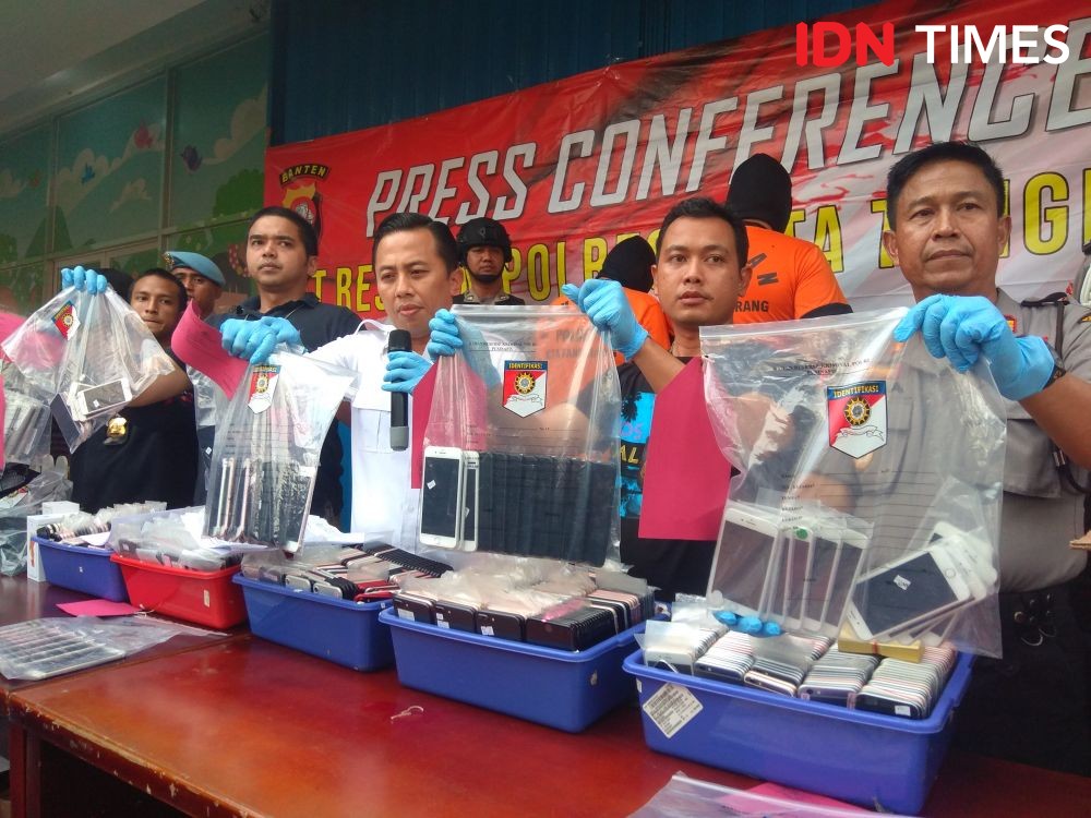 Industri HP Ilegal di Tangerang Terbongkar, Awas Dijual di Toko Daring
