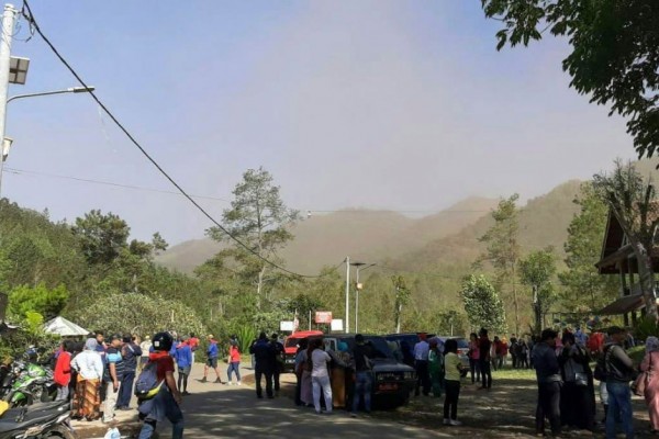 Angin Kencang di Batu, Petugas Belum Putuskan Upaya Evakuasi
