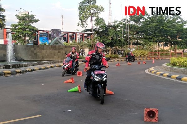 Kesan Pertama Menjajal PCX150 dan ADV150 di Honda Premium Matic Day