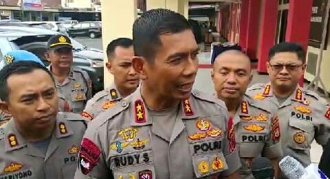 Polda Jabar Terbitkan Surat Mutasi Polisi Arogan Saat PSBB di Bandung
