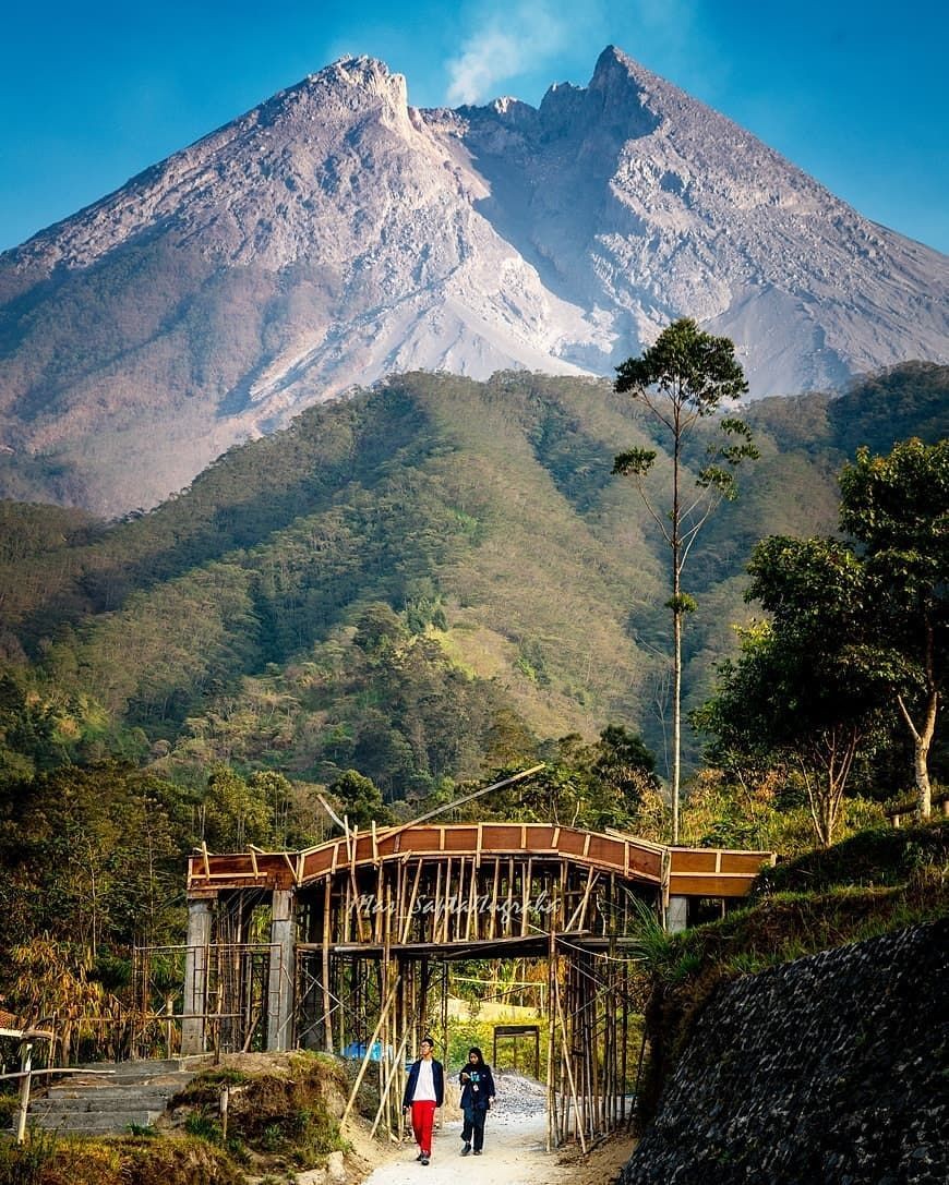 Info Harga dan Rute Gunung Merapi, Perhatikan Sebelum Mendaki!