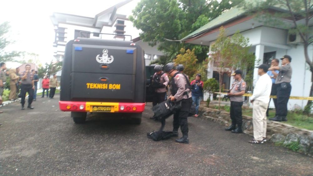 Polisi Pastikan Detonator Aktif Sebabkan Ledakan di Kejari Parepare