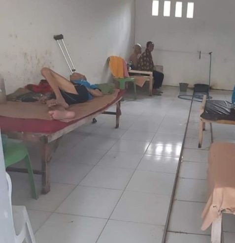 Miris! Panti Jompo di Ponorogo, Lansia Tidur di Atas Coran Semen
