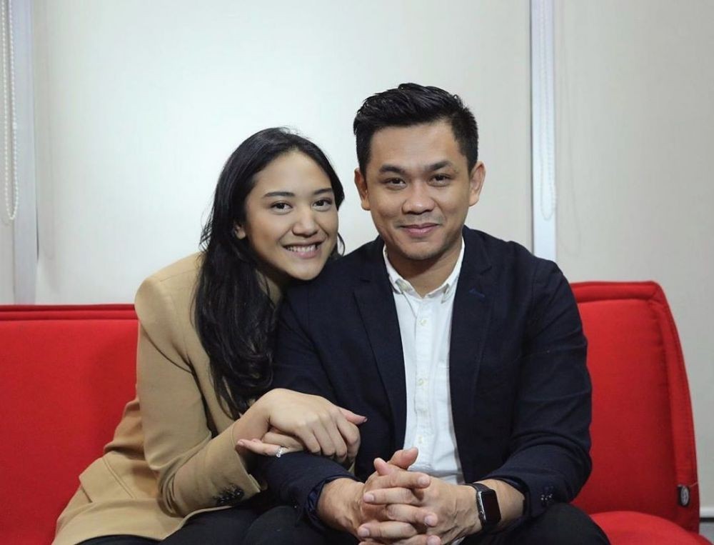 10 Potret Romantisnya Staf Khusus Presiden, Putri Tanjung dan Pacar
