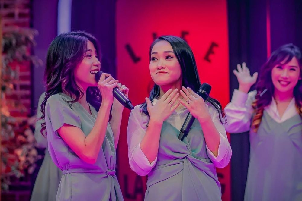 Energik, 10 Potret Cherrybelle saat Manggung Lagi