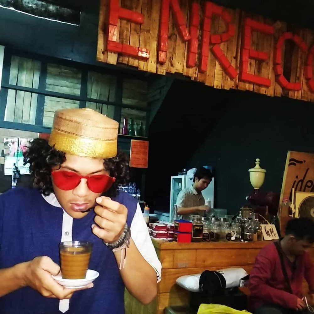 Ngopi Sambil Beramal di Enreco Coffee Makassar, Yuk Ikutan!
