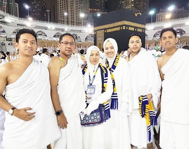 Family Man Idaman! 10 Momen Manis Kedekatan Adamas Belva dan Keluarga 