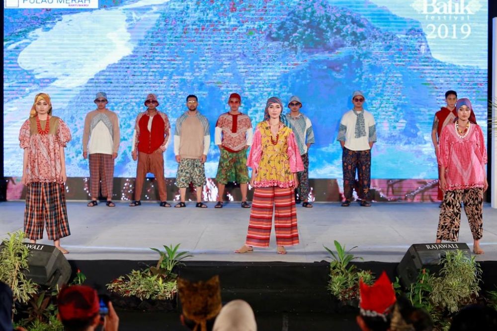 Banyuwangi Batik Festival, Panggung Kolaborasi Desainer dan Perajin
