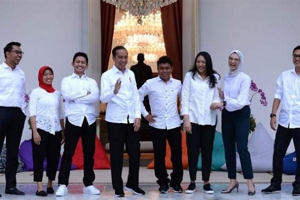 Jika jadi staf khusus kepresidenan, siapakah kamu?