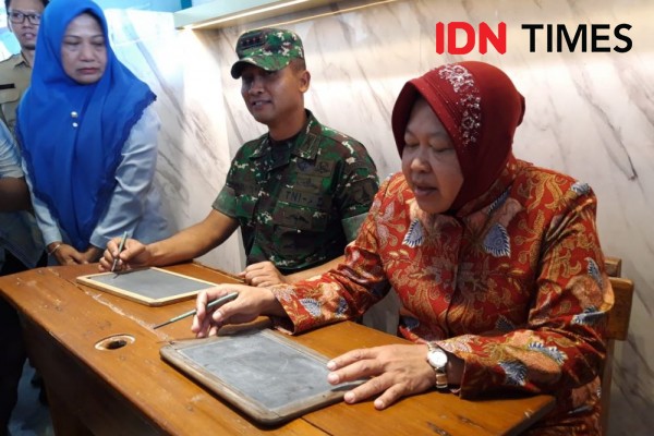 Hari Guru Nasional, Risma Ingatkan Tantangan Siswa di 2020