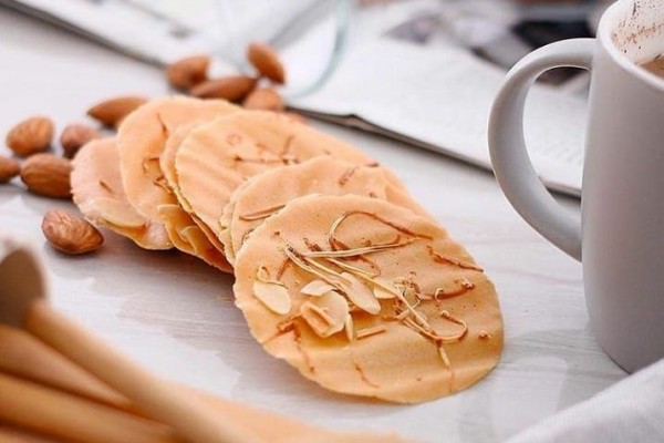 Cara Membuat Almond Krispi Keju yang Mudah, Dijamin Bikin Nagih!