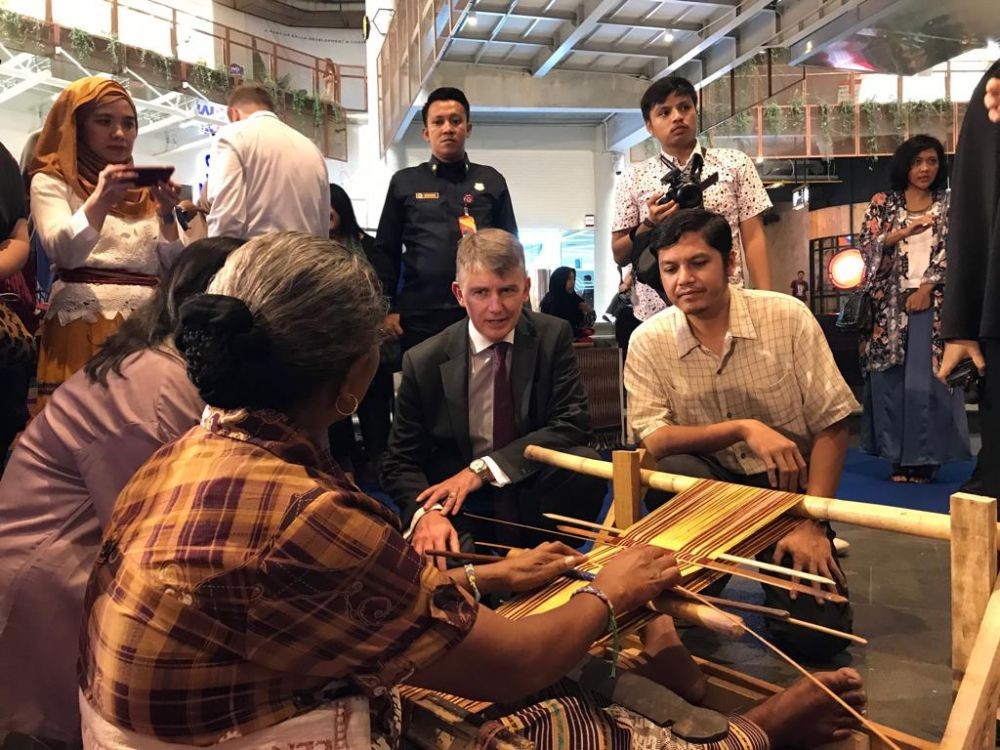 Dubes Inggris Ikut Merayakan Wallacea Week di Makassar