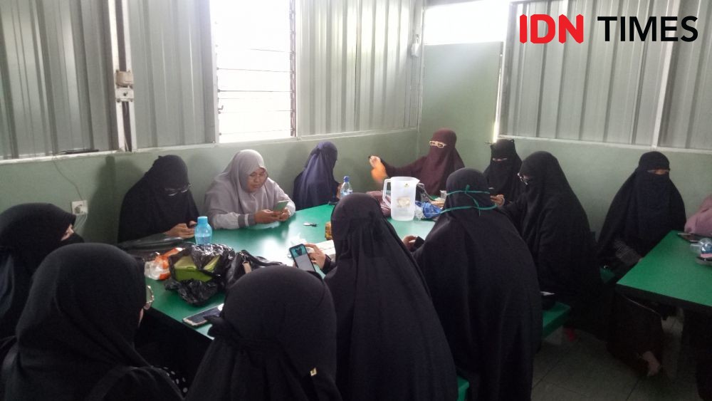 Tekad Niqab Squad Makassar: Hapus Stigma Negatif Perempuan Bercadar
