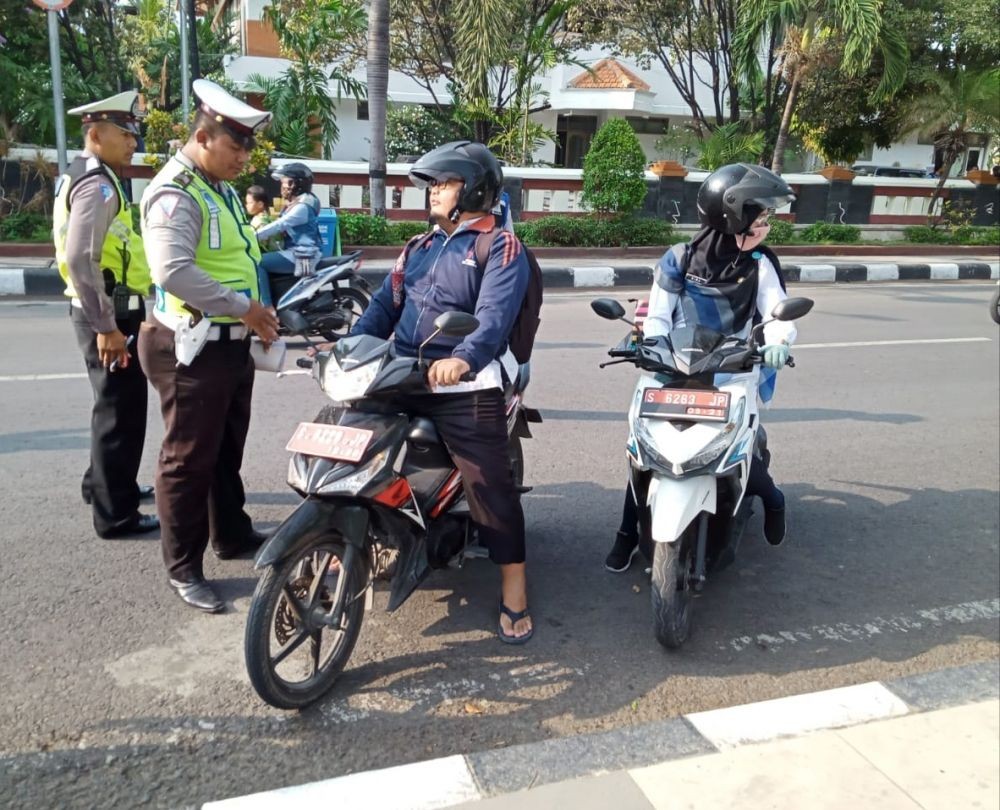 Telat Bayar Pajak, Puluhan Kendaraan Dinas Lamongan Terjaring Razia  