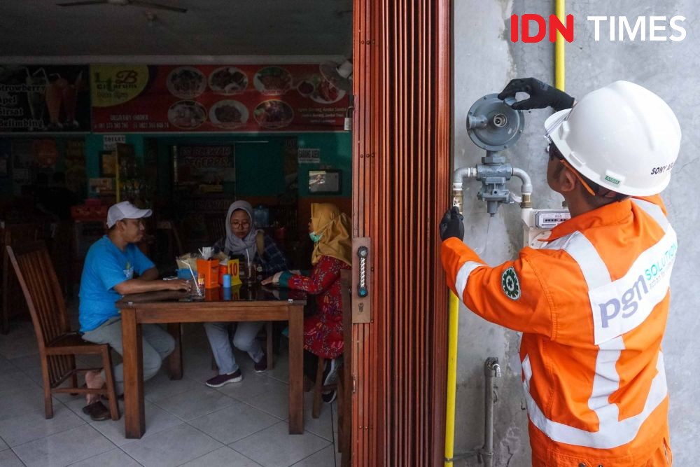 [FOTO] Riangnya Masyarakat Pra Sejahtera Semarang Menikmati Jargas PGN