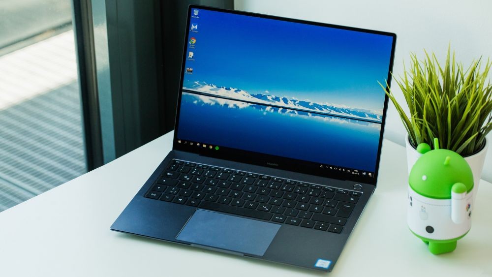 Rekomendasi 7 Laptop Berbasis Windows Terbaik Alternatif MacBook Pro!