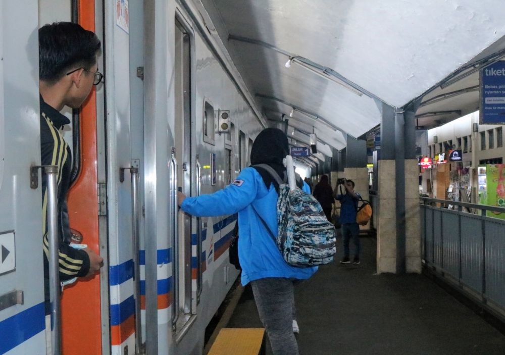 Stasiun Malang Operasikan Dua Kereta Tambahan Saat Libur Nataru