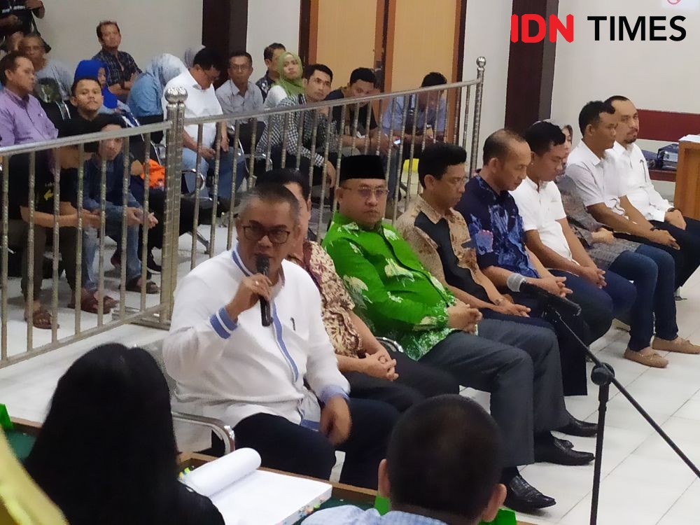 Plt Bupati dan Ketua DPRD Muaraenim Kompak Bantah Isi Kesaksian Elfin