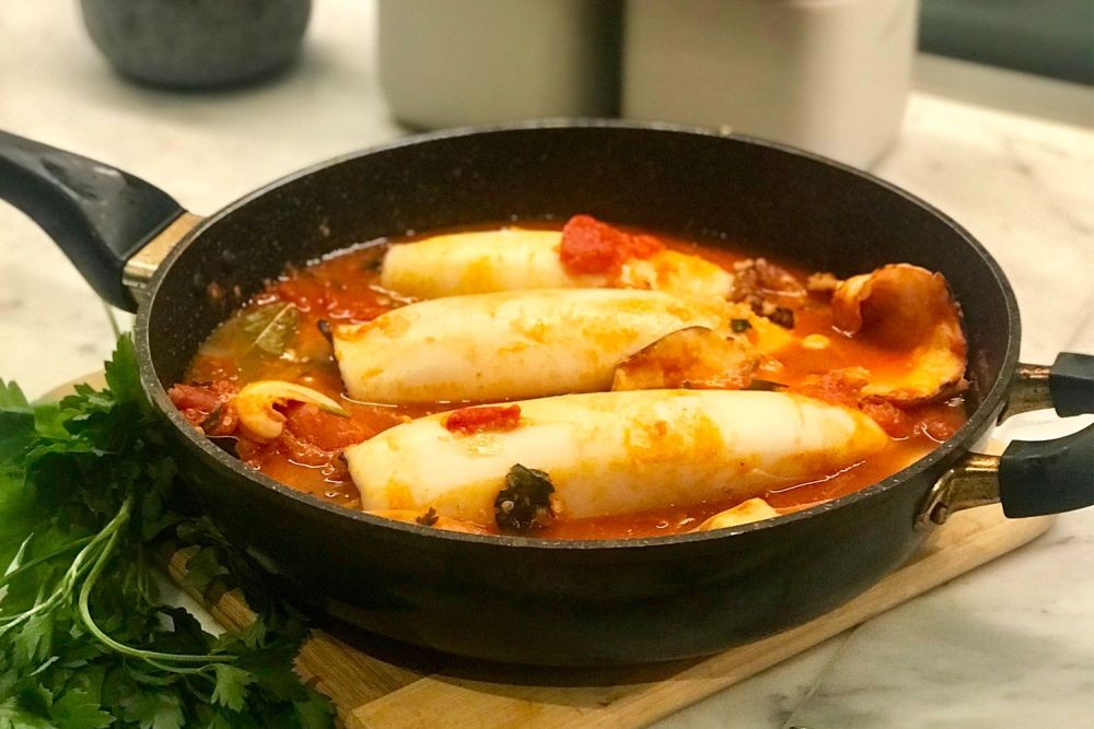 Sedapnya Jadi Lupa Malu! Yuk Bikin Cumi Bumbu Kari Pedas, Ini Resepnya