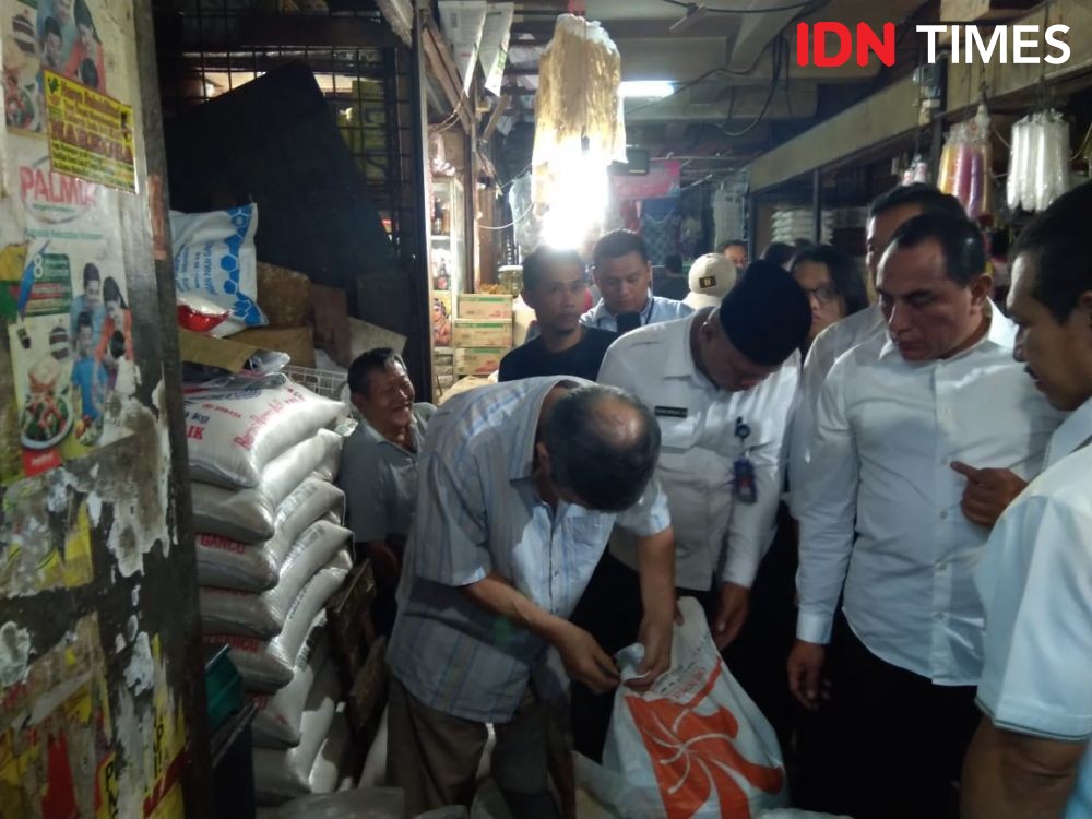 Gubernur Edy Rahmayadi Ngeluh, Beras Impor di Pasar Bau Apek