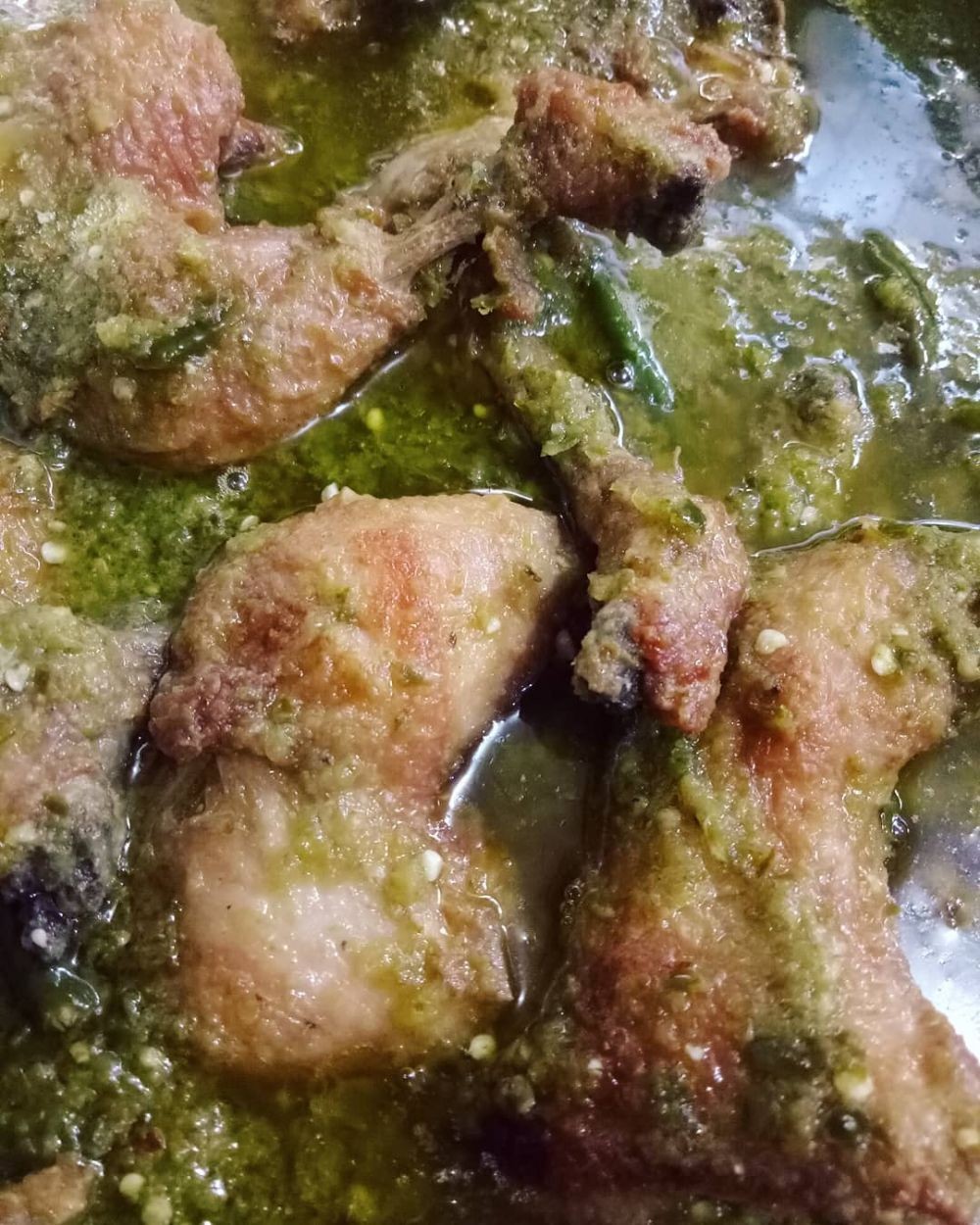 10 Jenis Olahan Ayam Goreng Khas Indonesia, Aromanya Bikin Ngiler!