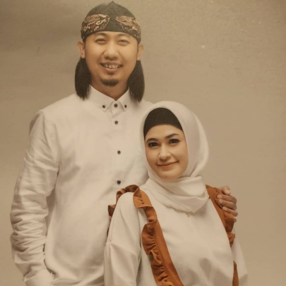 Akhirnya Sah, 8 Potret Mewah dan Syahdu Pernikahan Kedua Ade Jigo