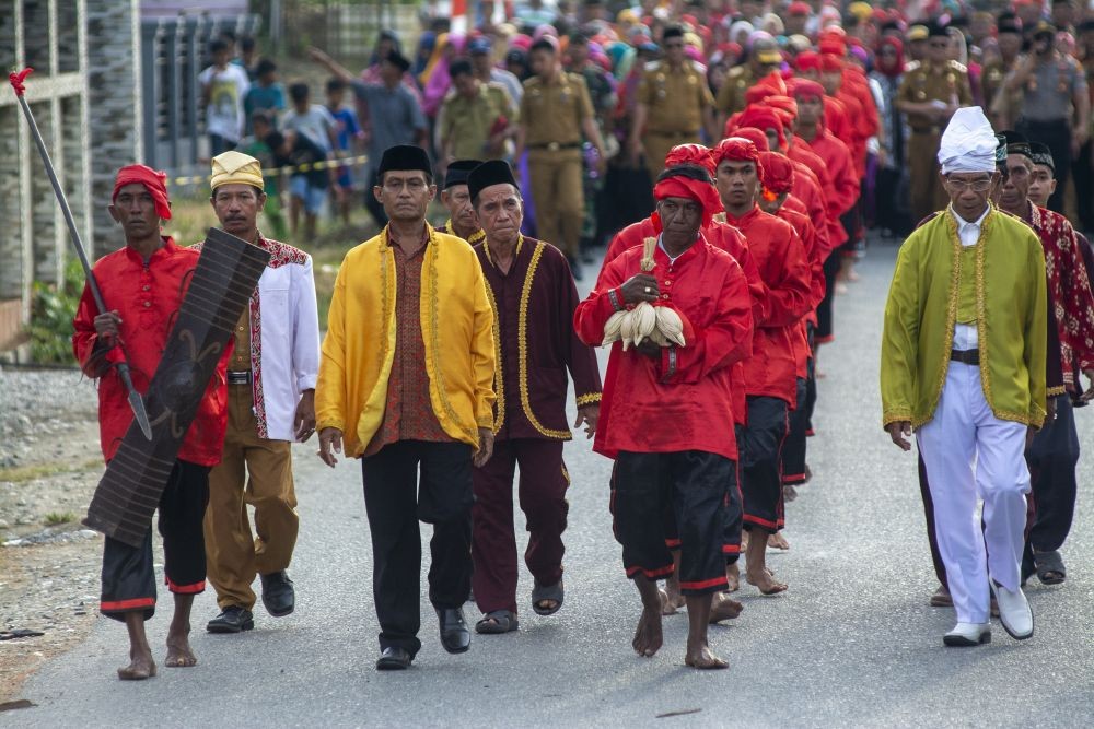 Pemkab Manggarai Mendukung Gagasan tentang Perda Masyarakat Adat