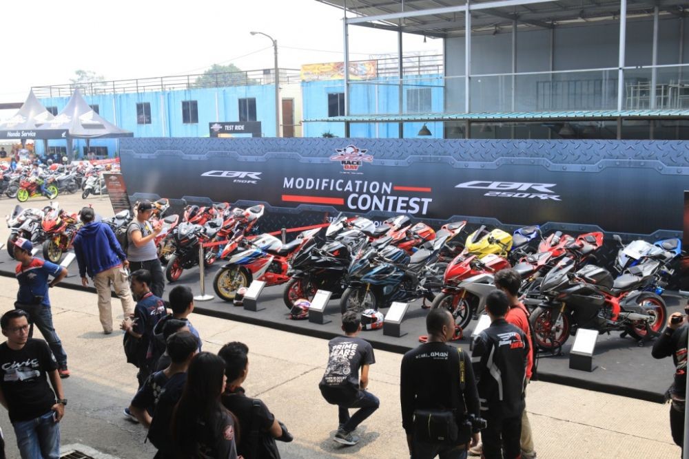 Sebanyak 200 Starter Ramaikan Indonesia CBR Race Day 2019