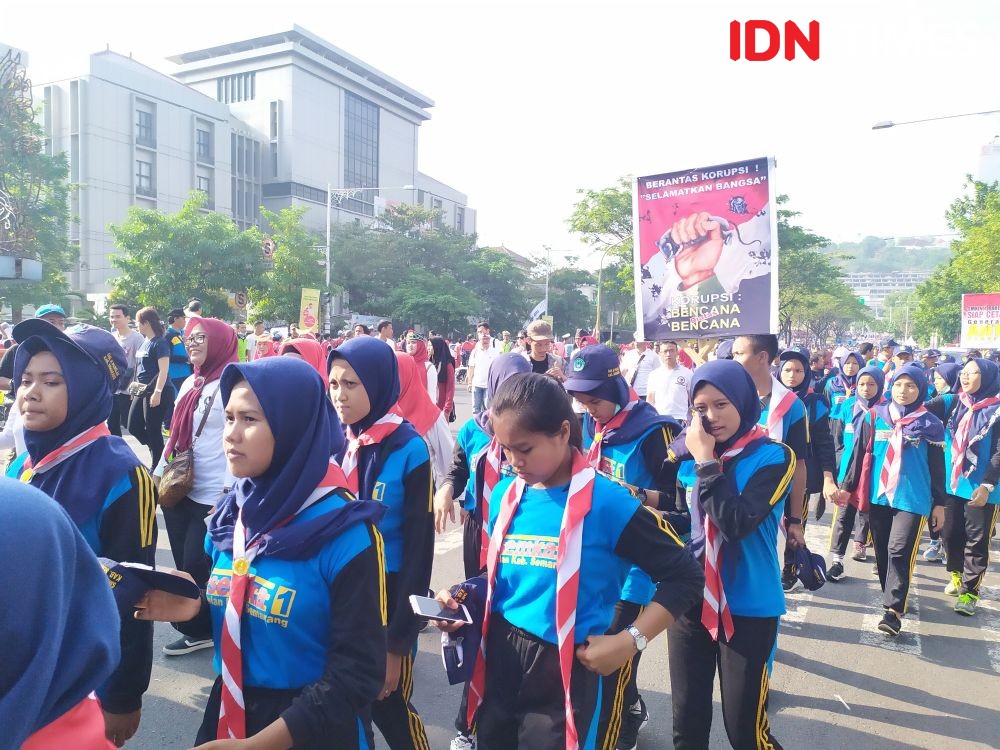 [Foto] Begini Cara Ganjar Rayakan Hari Anti Korupsi Bareng Para Siswa